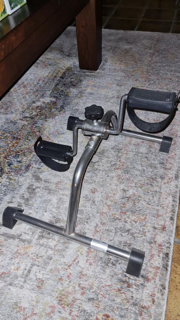 Mini Hometrainer - Compacte Fietstrainer voor Thuis, Ophalen, Zo goed als nieuw, Benen, Overige typen