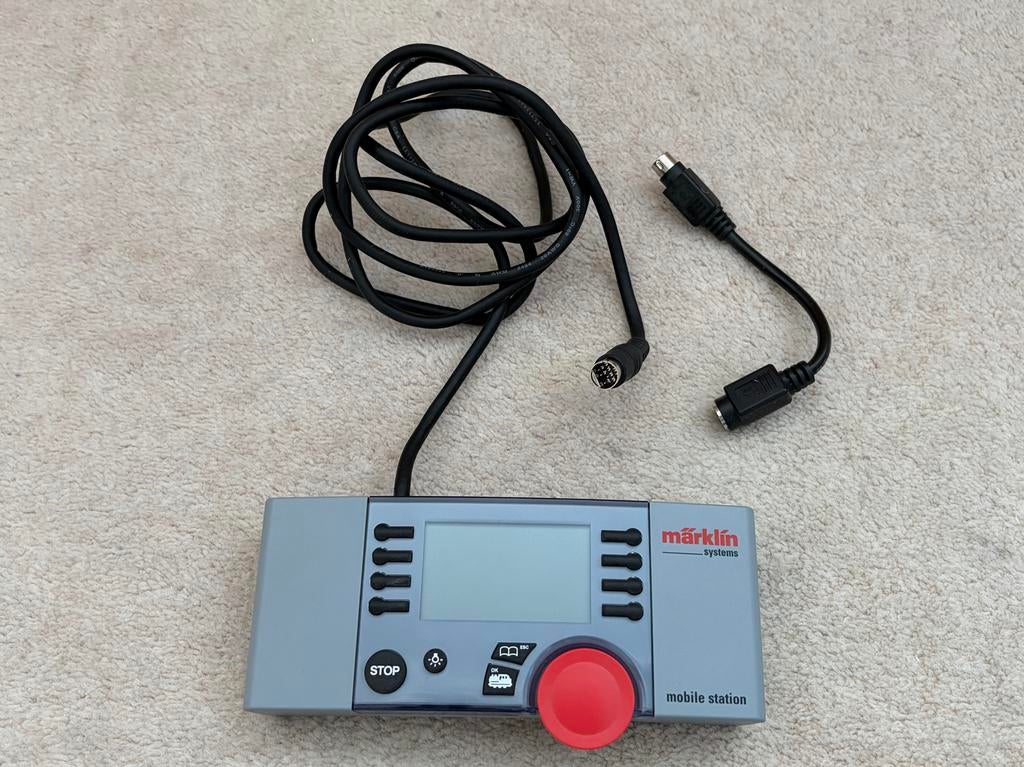 Märklin Mobile Station 60652 + Marklin 60124 adapter - zgan, Hobby en Vrije tijd, Modeltreinen | H0, Gebruikt, Overige typen, Wisselstroom