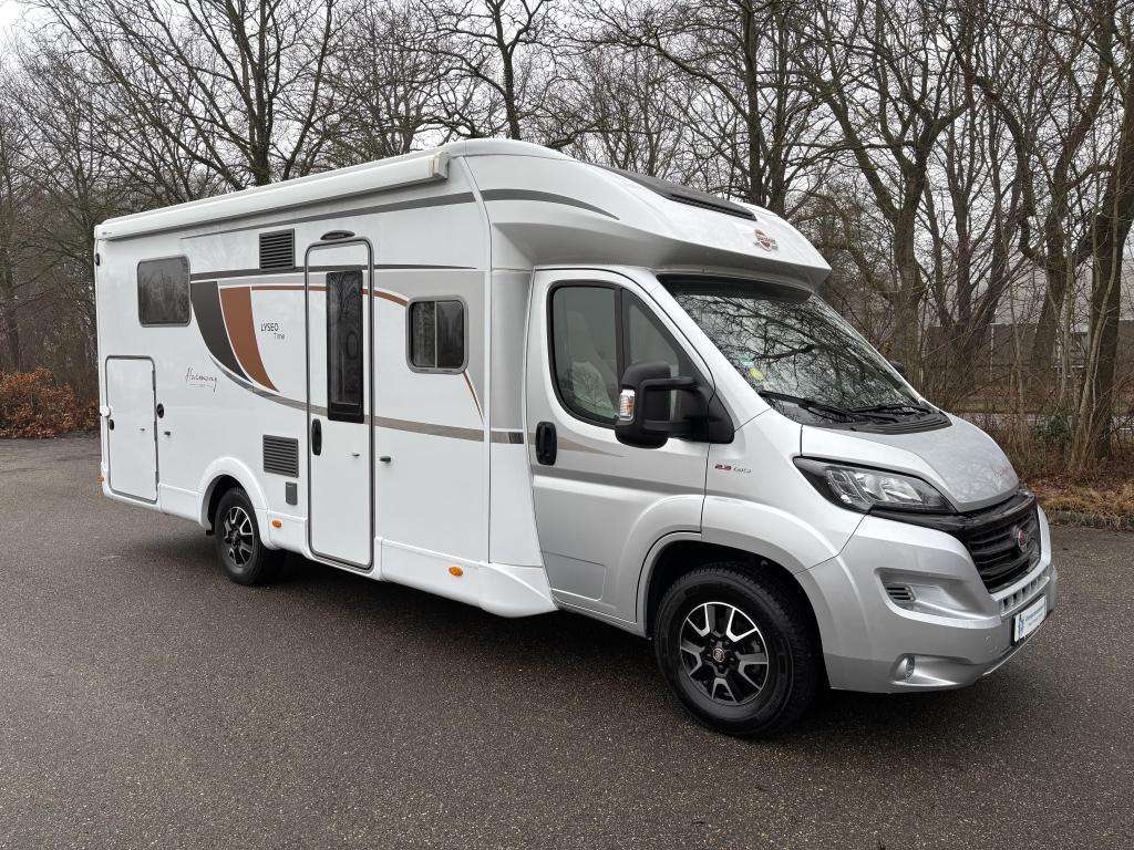 Bürstner Lyseo Time Harmony Face-to-Face Queensbed, Koelkast, Luifel, Fiat, Treinzit