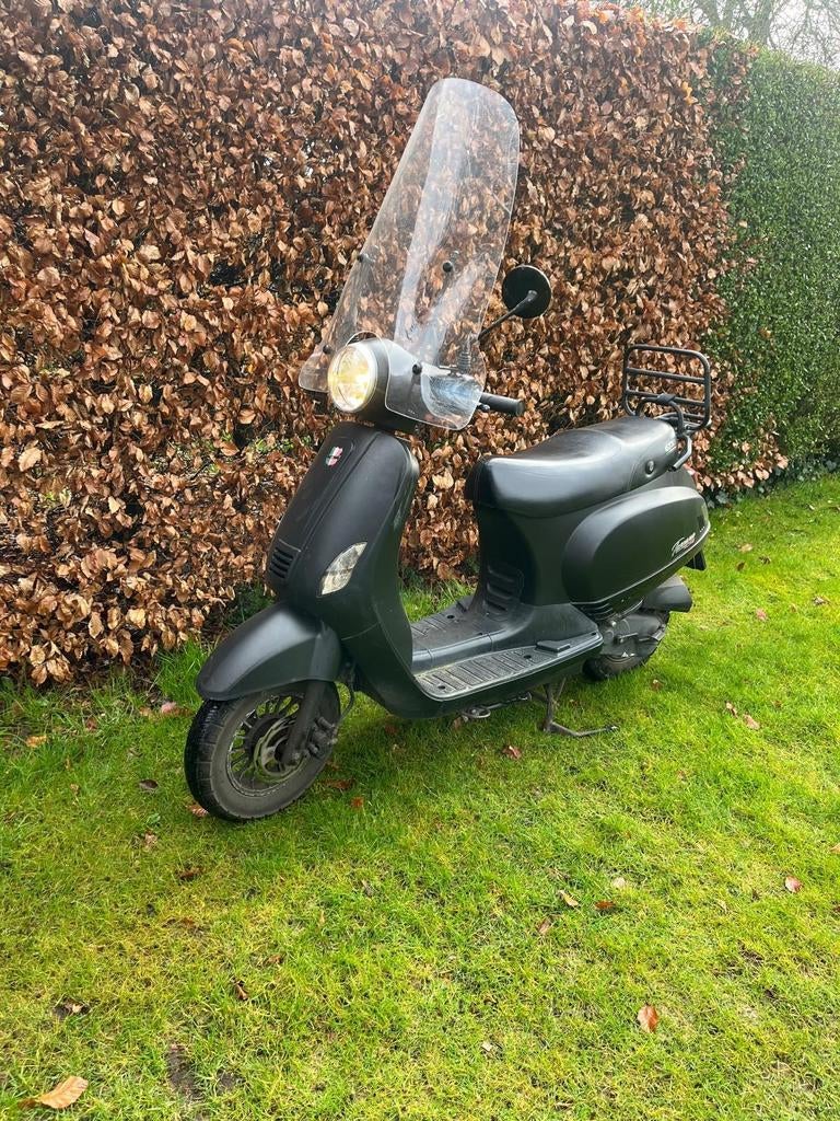 Scooter gezocht in de buurt van Lumteren, Ophalen of Verzenden, Overige typen, Overige merken
