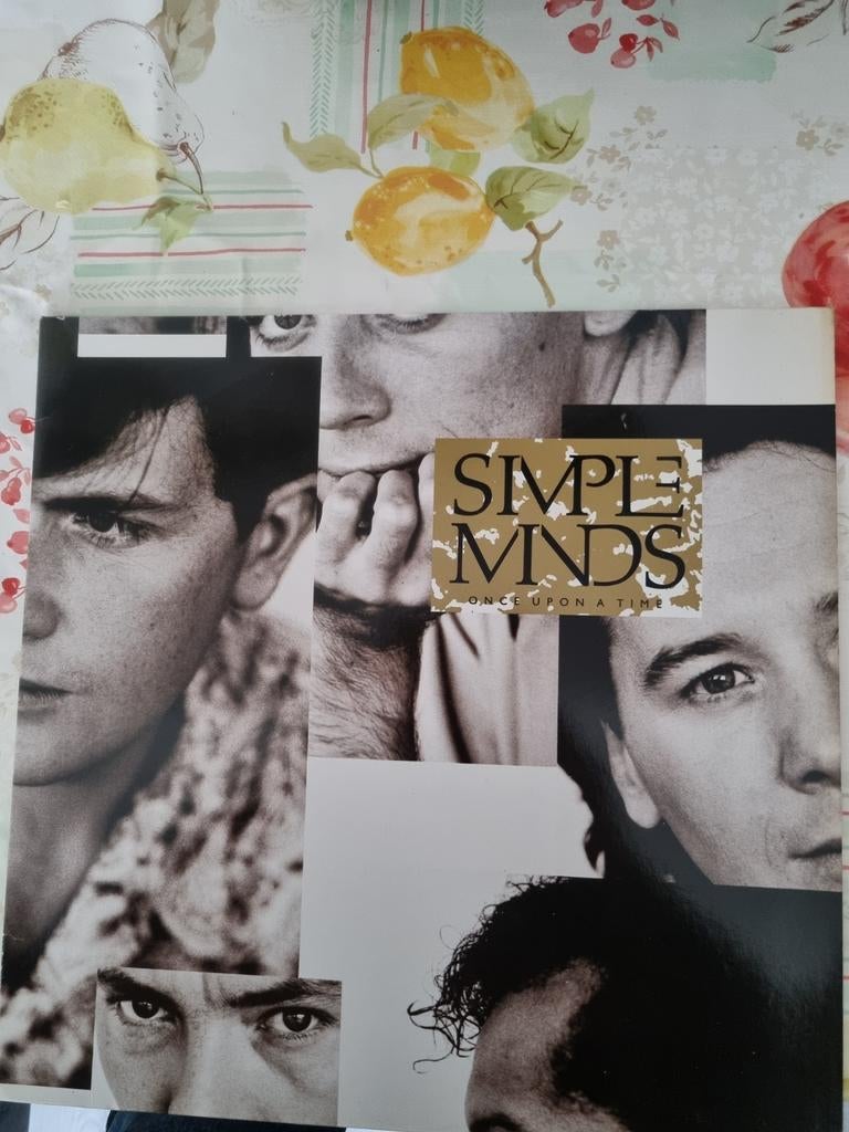 Simple minds once upon A time vinyl, Ophalen of Verzenden, Zo goed als nieuw, 12 inch