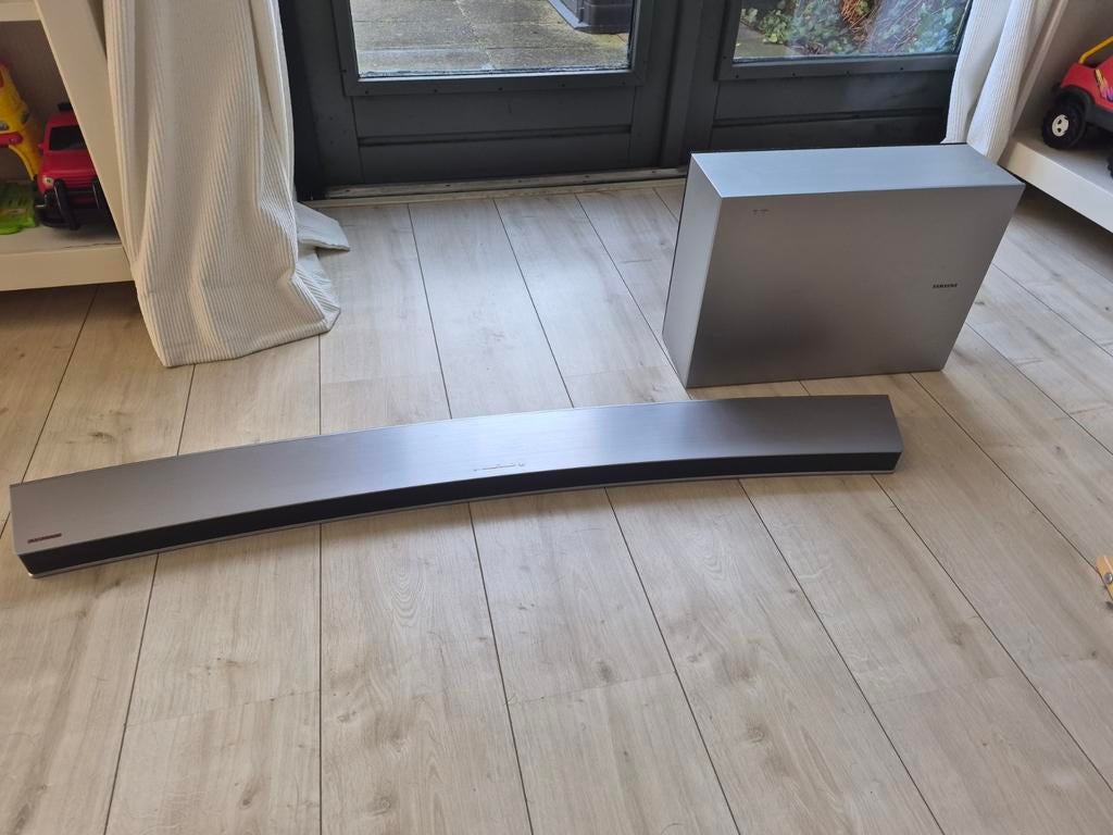 Samsung HW-J7501 Curved Speaker, Ophalen, Met externe subwoofer, Gebruikt