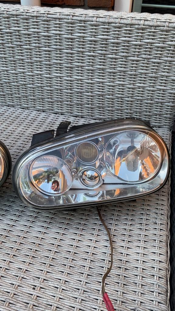 Koplampen en achterlichten golf 4, Ophalen, Nieuw