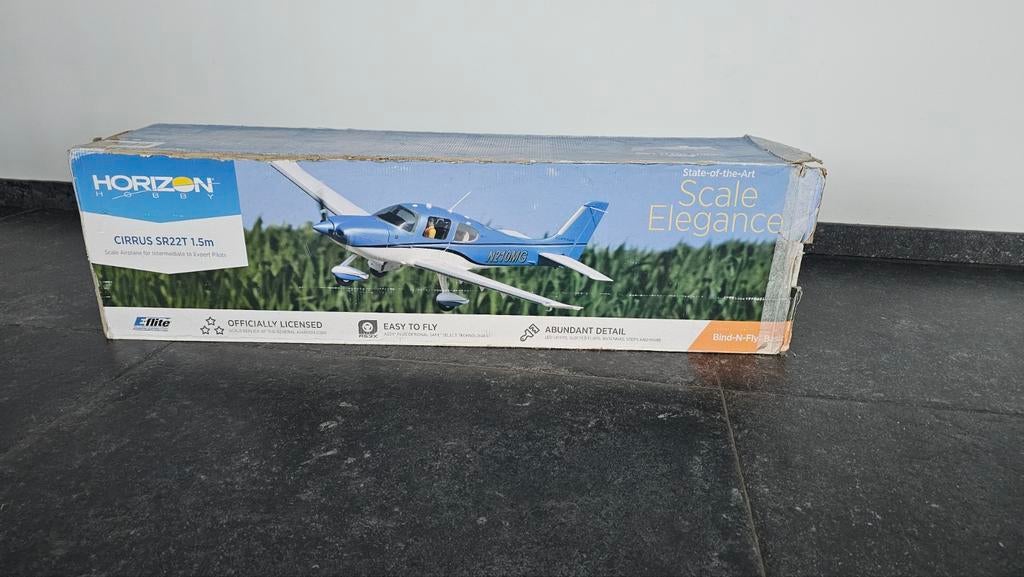 E-flite Circus SR22T 1.5m RC Vliegtuig, Overige merken, 1:72 tot 1:144, Nieuw, Ophalen of Verzenden