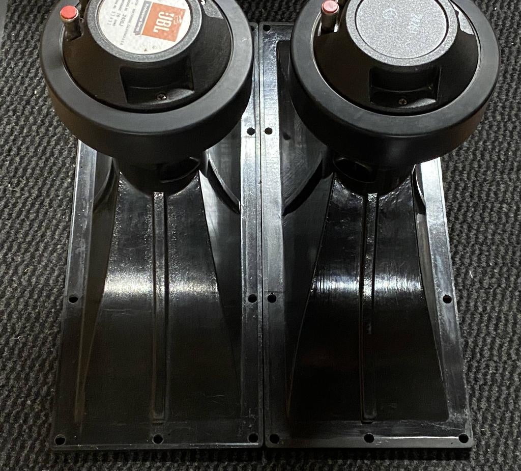 JBL 2426J met JBL 2370, Audio, Tv en Foto, Luidsprekers, Zo goed als nieuw, Front, Rear of Stereo speakers, 120 watt of meer, JBL