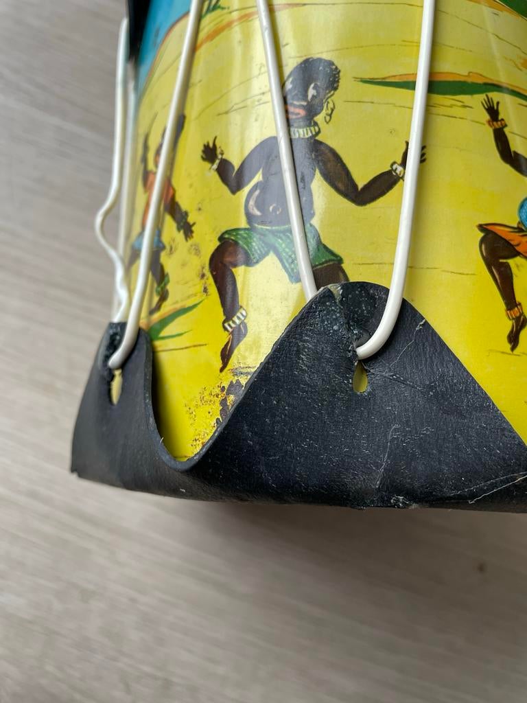 Vintage Kinder Trommel  met afbeeldingen, Muziek en Instrumenten, Ophalen of Verzenden, Gebruikt, Overige merken