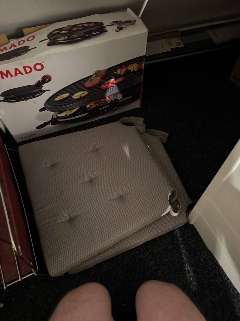 Grijze Stoelkussens - Set van Twee, Huis en Inrichting, Stoelen, Gebruikt, Twee, Ophalen of Verzenden, Stof