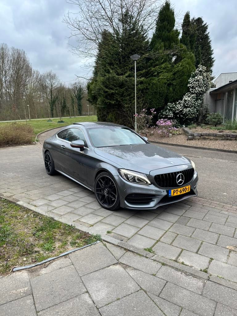 Mercedes-Benz C-Klasse C 250 d 204pk 9G-Tronic 2016 edition1, Auto's, Mercedes-Benz, Automaat, Achterwielaandrijving, 1800 kg