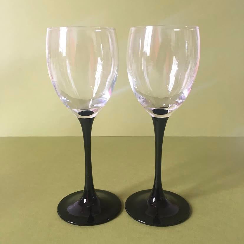 Luminarc wijnglazen met zwarte voet, Ophalen of Verzenden, Zo goed als nieuw, Overige typen