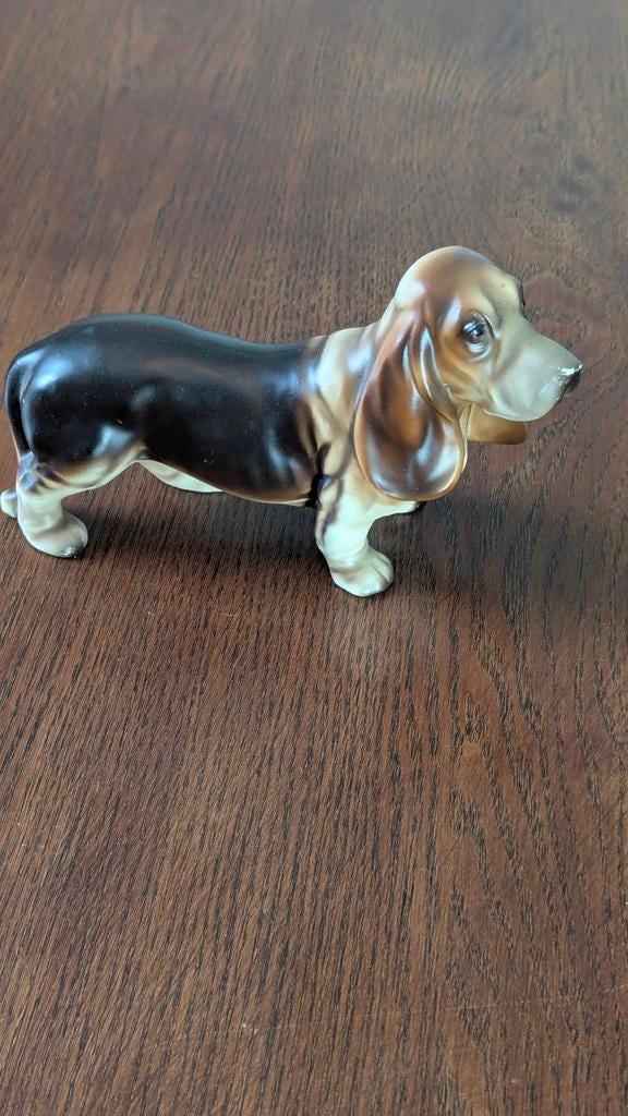 Vintage Basset Hond Porseleinen Beeldje, Ophalen of Verzenden