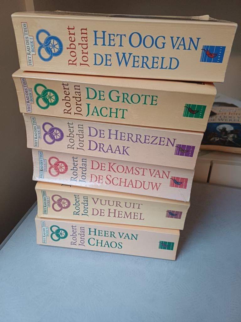 Het rad des tijds deel 1 tm 6, Boeken, Ophalen of Verzenden, Gelezen, Robert Jordan