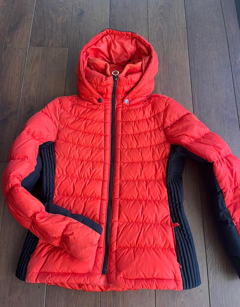 Poivre blanc dames ski jas s/m, Kleding | Dames, Wintersportkleding, Ophalen, Zo goed als nieuw, Maat 38/40 (M), Jack