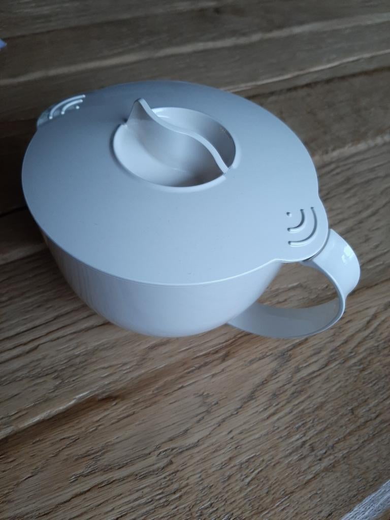 Tupperware MicroCook schenkkan 1liter, Huis en Inrichting, Keuken | Tupperware, Ophalen of Verzenden, Nieuw, Crème, Beker of Kan