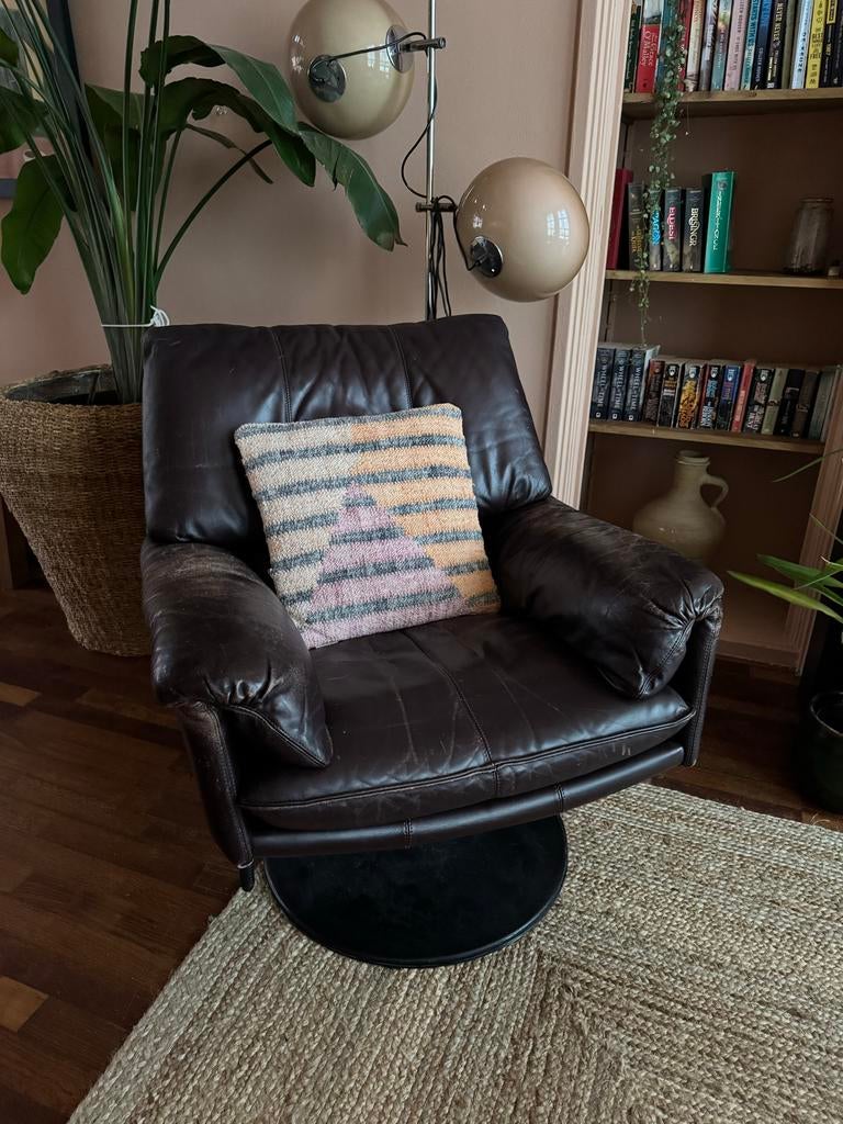 Leolux Cece draaifauteuil bruin - comfort en stijl, Ophalen of Verzenden, Gebruikt, Leer, 75 tot 100 cm