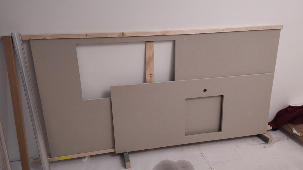 Keukenblad (L vorm of zelf aanpassen), Ophalen, Nieuw, 50 tot 75 cm