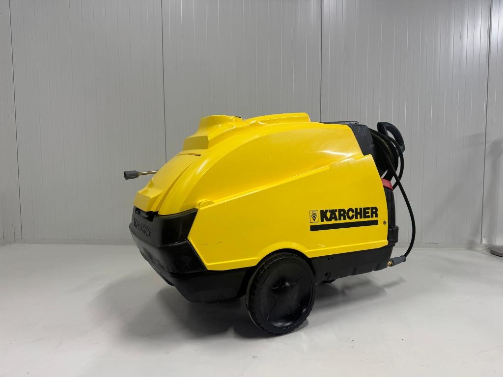 KARCHER HOGEDRUKREINIGER WARMWATER HDS 895 M ECO 400V