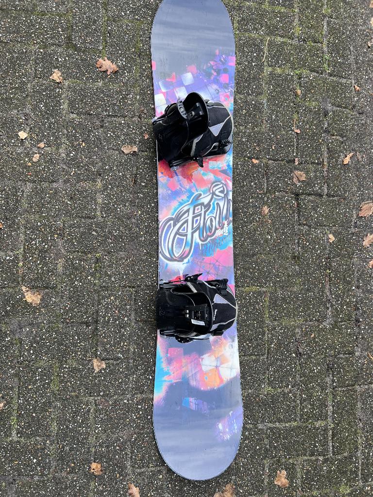 Flow one fifty two snowboard, Sport en Fitness, Ophalen, Gebruikt, Board