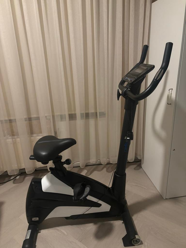 Cardiostrong BX30 Hometrainer - Perfect voor Thuis!, Buik, Ophalen of Verzenden, Zo goed als nieuw, Metaal