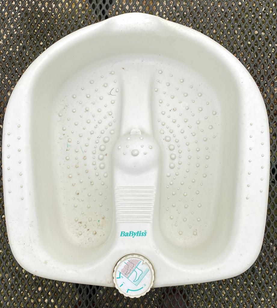 Voetenbad massage Babyliss € 5,00, Ophalen of Verzenden, Gebruikt, Hand- en Voetverzorging