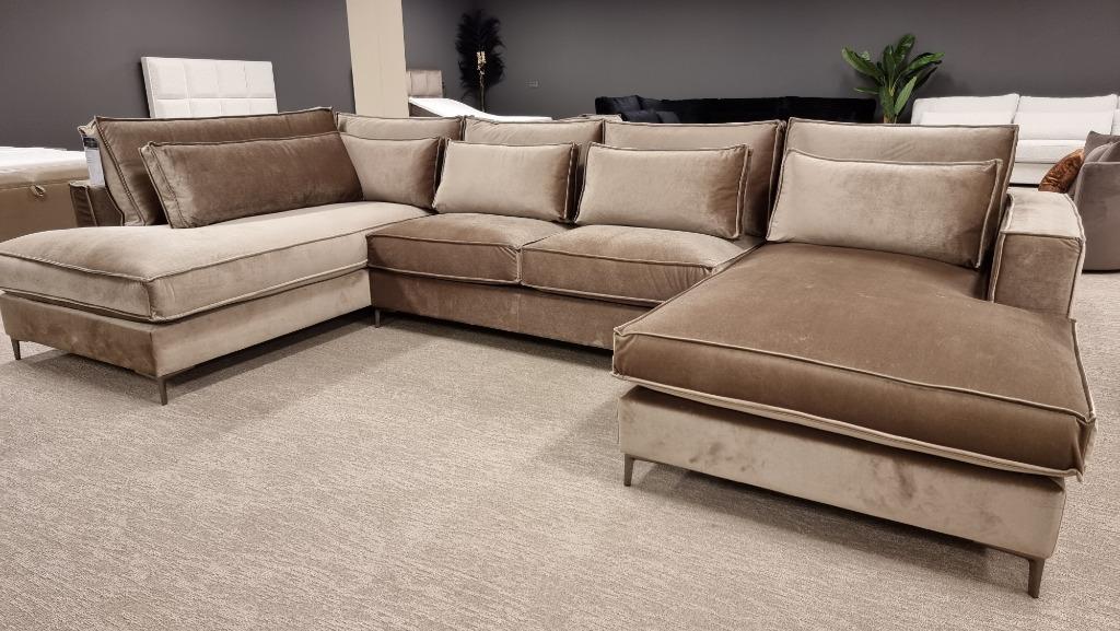 Direct ophalen| XXL Velvet U-bank lounge | Utrecht, Huis en Inrichting, Banken | Bankstellen, Ophalen, Hoekbank, Vierpersoons of meer