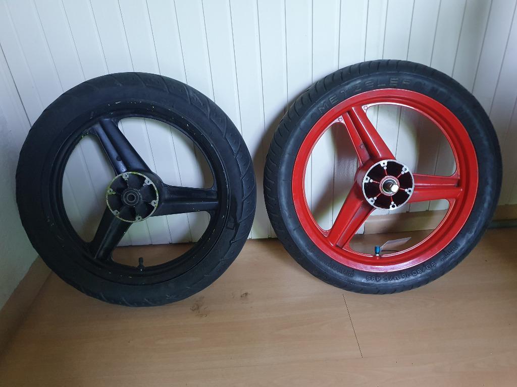 Derbi GPR Racing (oude type) 2 takt Voorvelg wiel velg, Ophalen of Verzenden, Gebruikt, Tank, Derbi