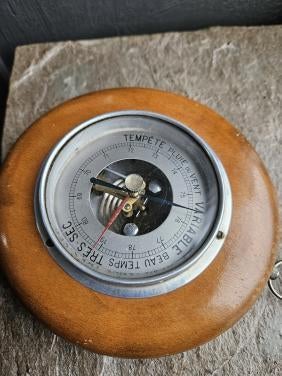 Prachtig antiek rond barometer notenhout en geslepen glas, Ophalen of Verzenden, Gebruikt, Barometer