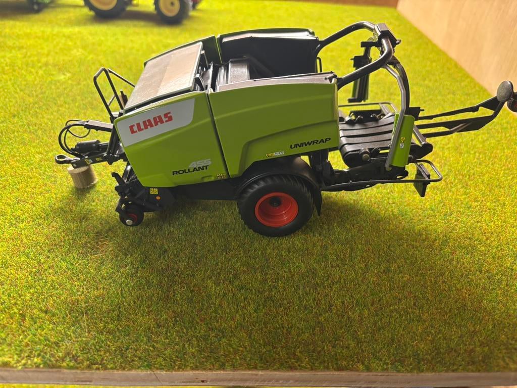 Wiking claas rollant 455 uniwrap 1:32, Ophalen of Verzenden, Zo goed als nieuw, Tractor of Landbouw, Overige merken