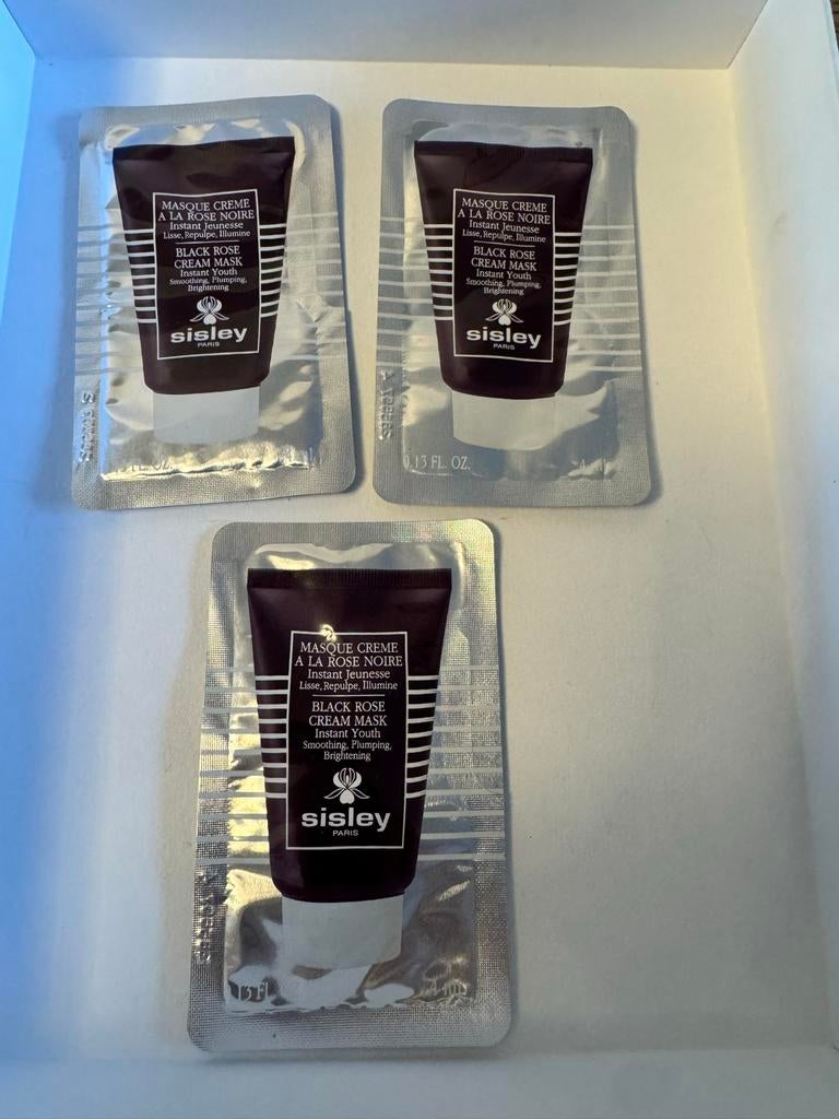 Sisley Black Rose Cream Mask 3x4ml, Ophalen of Verzenden, Nieuw, Gehele gezicht, Verzorging