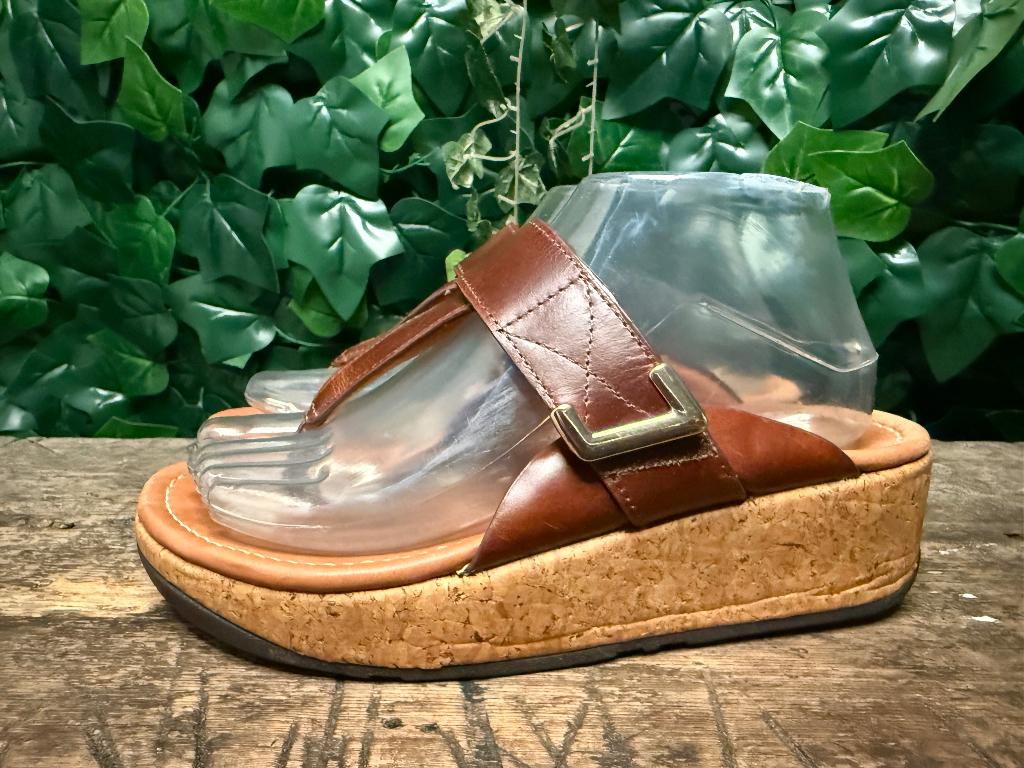 zo goed als nieuw slippers van Fitflop maat 38, Bruin, Ophalen of Verzenden, Zo goed als nieuw, Fitflop