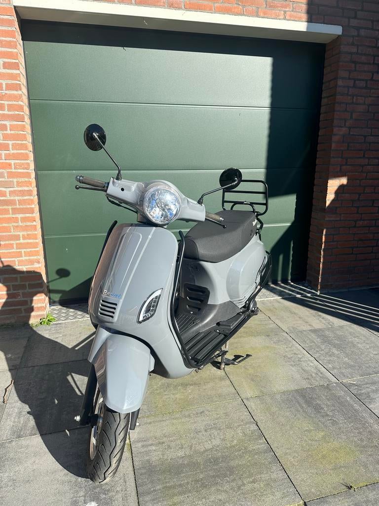 Berini scooter 2022 (geel kenteken), Ophalen, Zo goed als nieuw, Overige typen, Overige merken