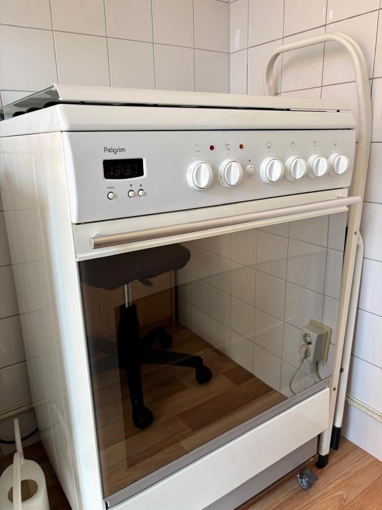 Divers witgoed te koop, Ophalen, Gebruikt, Magnetron, 4 kookzones