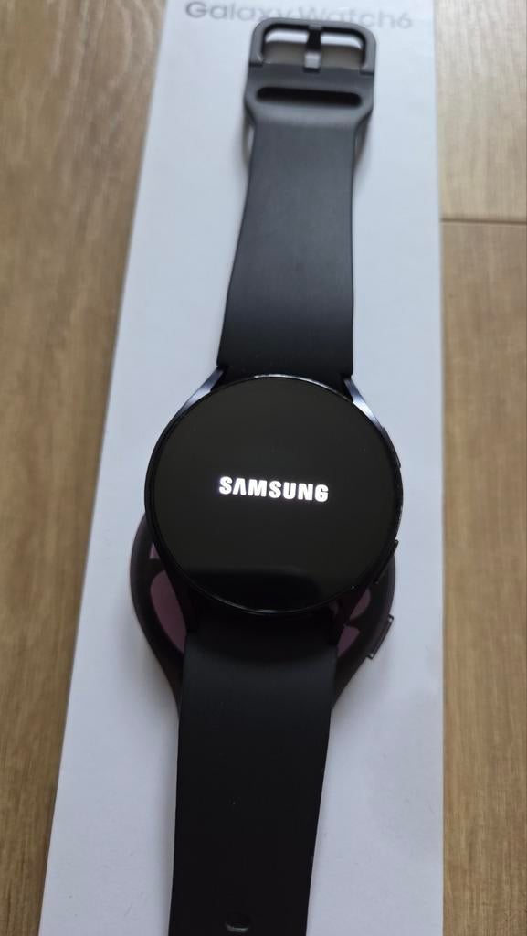 Samsung Galaxy Watch6 LTE 40mm, Ophalen, Gebruikt, Hoogte, Zwart