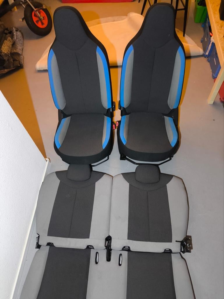 Bekledingset stoelen + bank Toyota Aygo X-PLAY 2014+ 5-deurs, Ophalen, Nieuw, Toyota