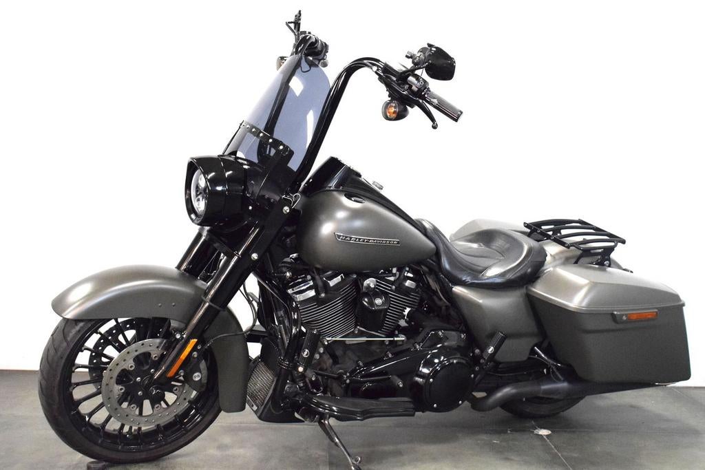 HARLEY-DAVIDSON ROAD KING SPECIAL FLHRXS (bj 2018), Motoren, Motoren | Harley-Davidson, 2 cilinders, Motorrijbewijs A, Bedrijf