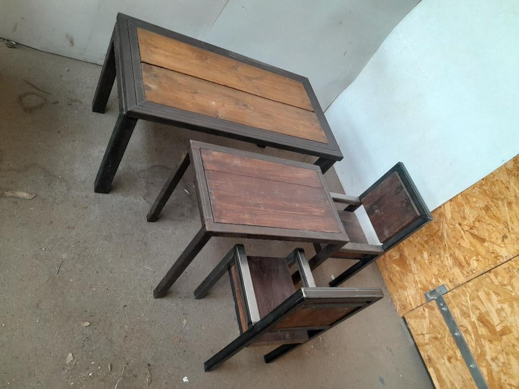 salontafel, kindertafel, 2 kinderstoelen, bijzettafel, Ophalen of Verzenden, Nieuw, Stoel(en)