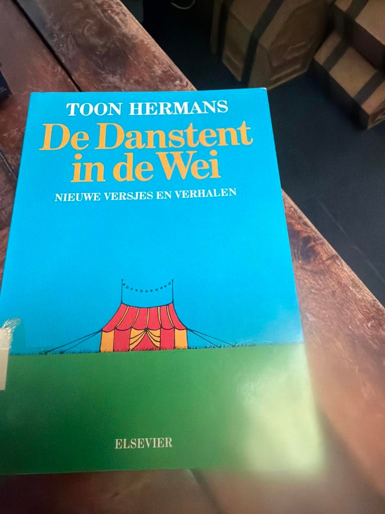 Toon Hermans - De Danstent in de Wei, Ophalen of Verzenden, Gelezen, Nederland