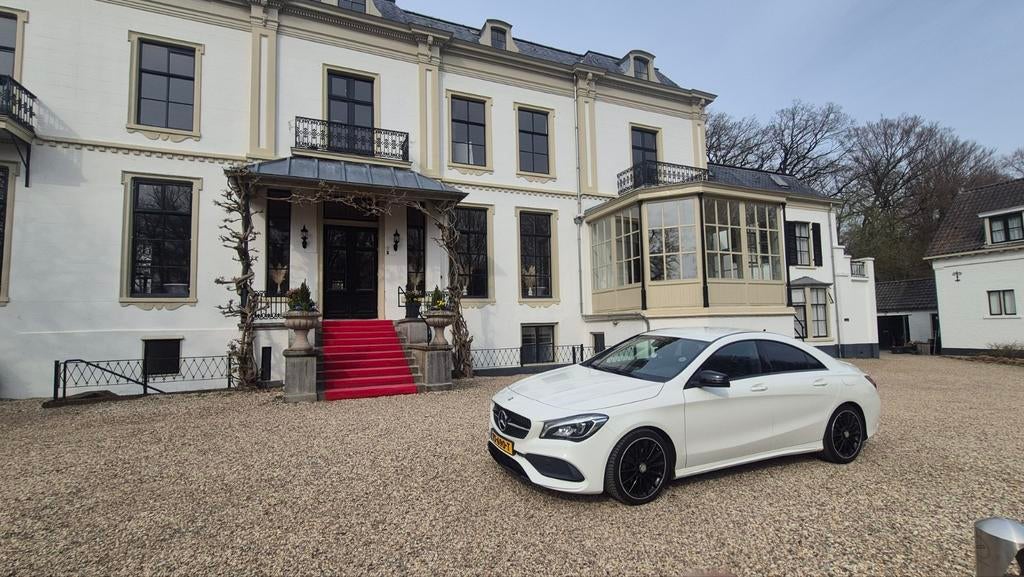 Mercedes-Benz CLA 180 1.6 90KW Blue Eff. Edit. 2016 Wit, Auto's, Voorwielaandrijving, CLA, 1295 kg, 4 cilinders