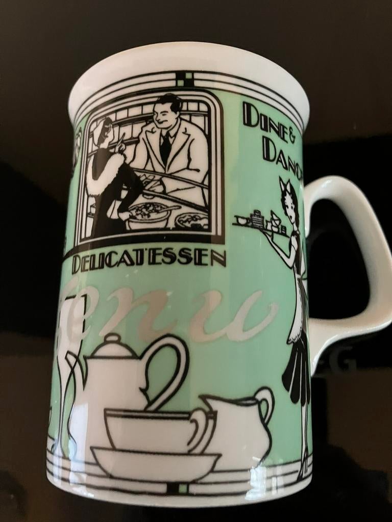 Porseleinen beker Duchess, Ophalen of Verzenden, Zo goed als nieuw, Overige stijlen, Kop(pen) en/of Schotel(s)