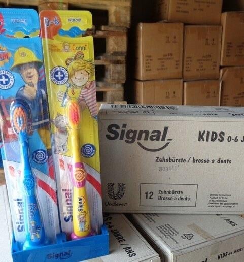 PARTIJ SIGNAL KINDERTANDENBORSTEL 0-6 JAAR IN DISPLAY, ., Nieuw, Ophalen of Verzenden, .