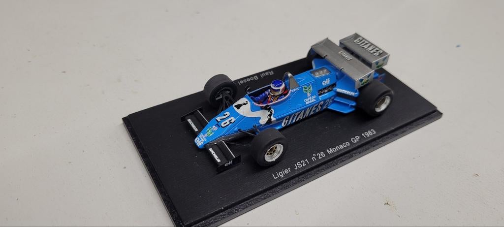 Miniature Spark 1/43 ATS D2 Ford-Cosworth - Hans-Joachim Stuck - GP Espagne 1979