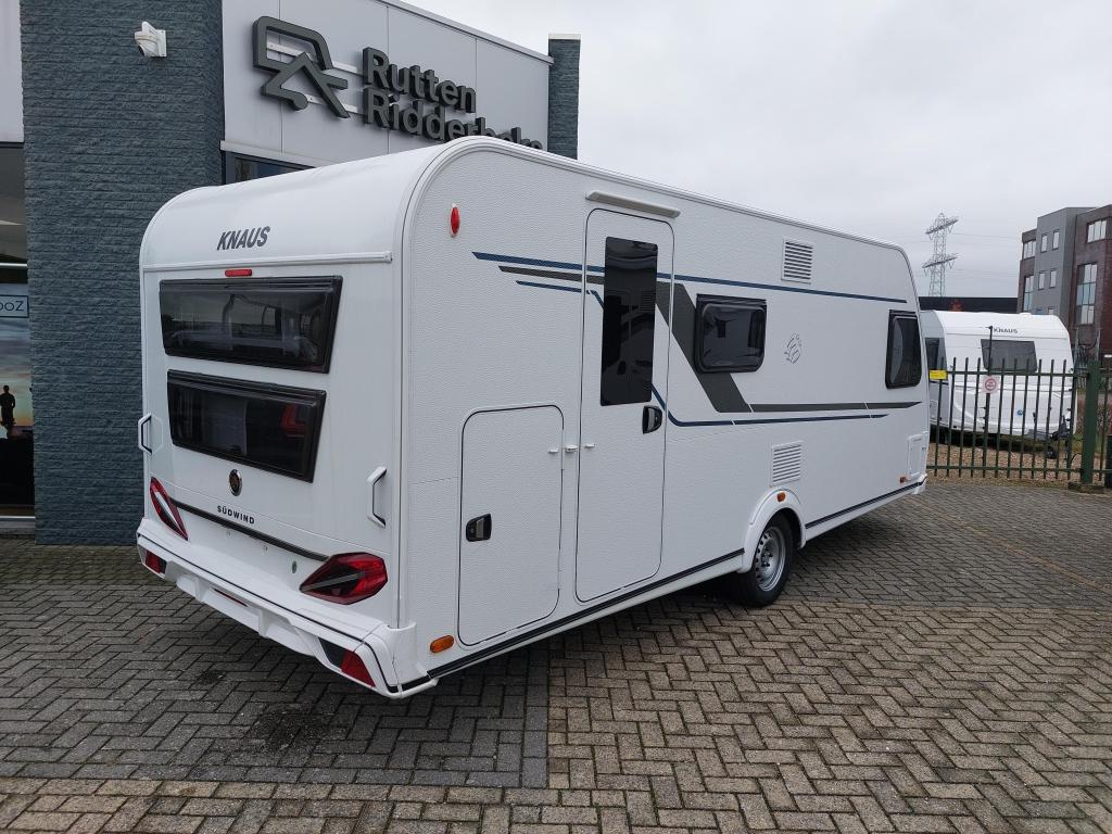 Knaus Sudwind 540 FDK, Caravans en Kamperen, Caravans, Overige typen, Bedrijf, Treinzit, 6 tot 7 meter