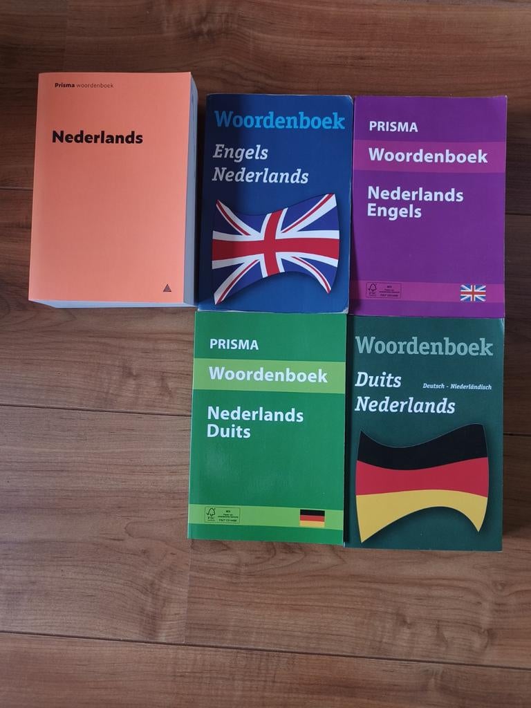 Diverse woordenboeken, Boeken, Ophalen of Verzenden, Zo goed als nieuw