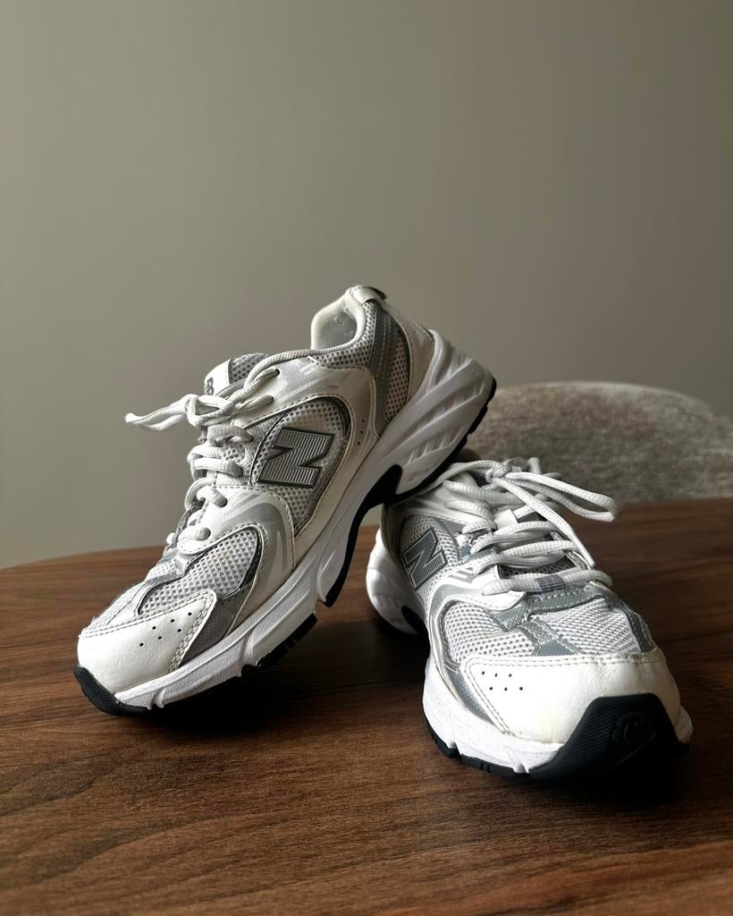 New Balance 530 – maat 38,5, Kleding | Dames, Schoenen, Wit, Ophalen of Verzenden, Sneakers of Gympen, Zo goed als nieuw