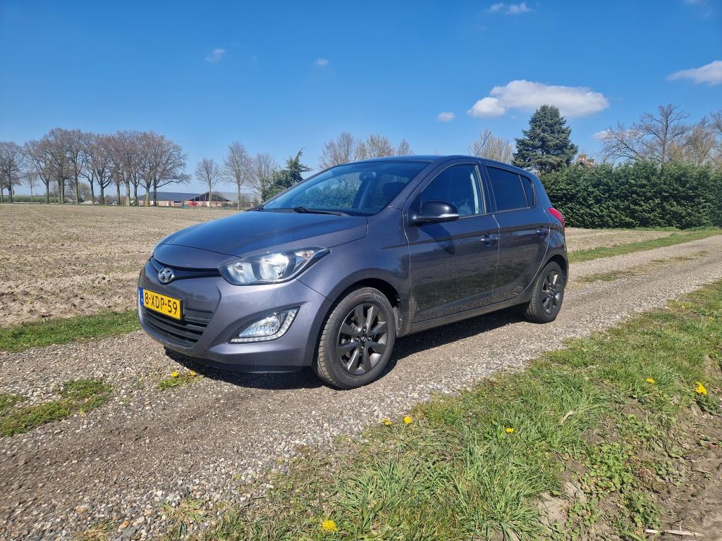 Hyundai i20 1.2i Go! (bj 2014), Auto's, Euro 5, Gebruikt, 4 cilinders, Origineel Nederlands