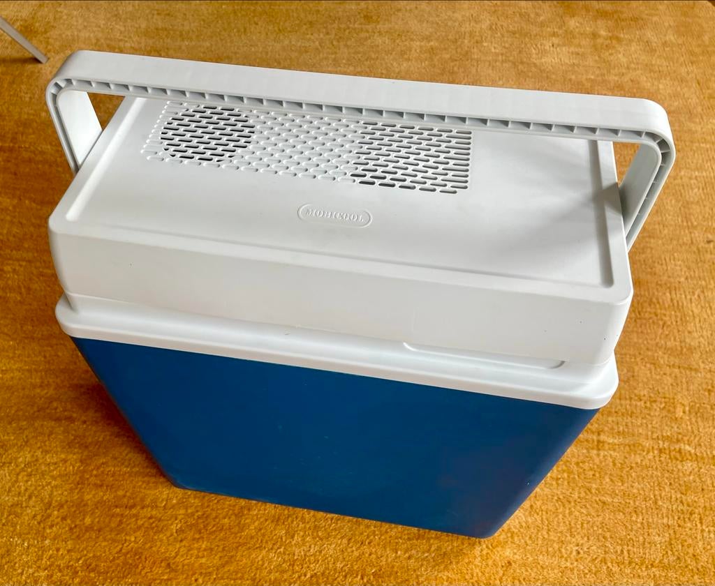 Elektronische Koelbox 12V - Ideaal voor onderweg, Ophalen, Zo goed als nieuw, Koelbox, Elektrisch