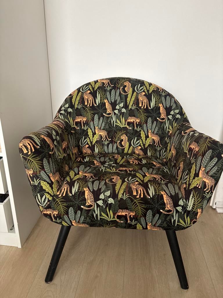 Super leuke stoel met jungle print - Nooit gebruikt!, Huis en Inrichting, Stoelen, Zo goed als nieuw, Eén, Stof, Overige kleuren
