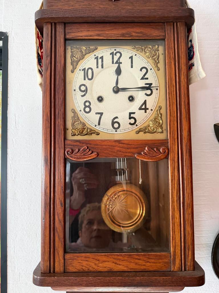 Antieke houten wandklok met slinger van junghans, Ophalen of Verzenden