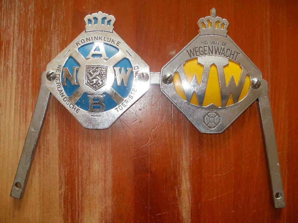 ANWB Schildjes, gele en blauwe met draagbeugel v oldtimer, Ophalen of Verzenden, Gebruikt