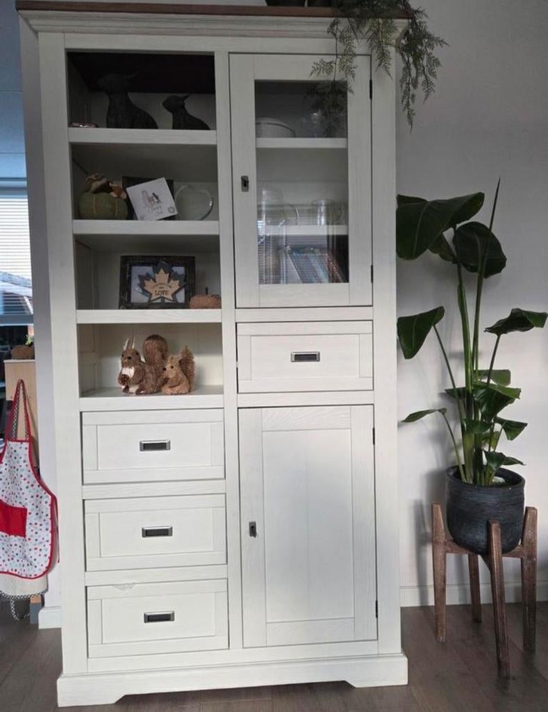 Vitrinekast Haco Toulouse, Gebruikt, Glas, 150 tot 200 cm, 25 tot 50 cm