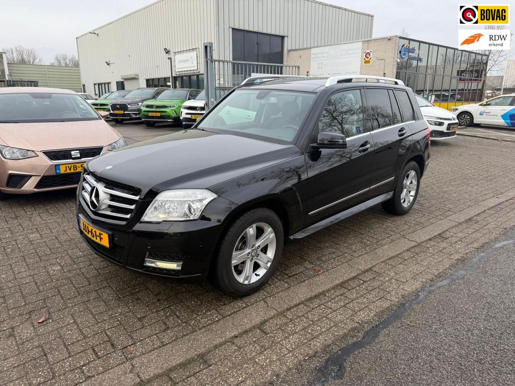 Mercedes-Benz GLK-klasse 300 4-Matic, Leder, Panodak, Navi, Automaat, Gebruikt, Zwart, 2000 kg